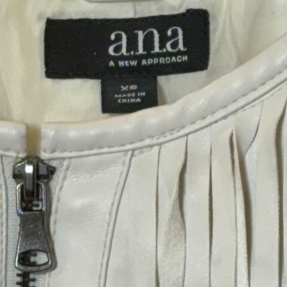 A.n.a Fringe Zip Front Jacket Cream XS - Picture 3 of 7
